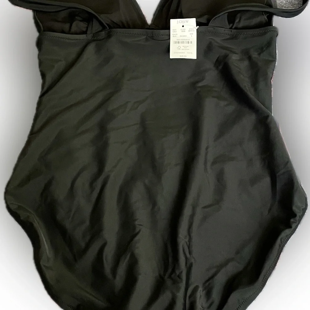 NWT J Crew Classic Black Ruched V-neck One-Piece Swimsuit Size L